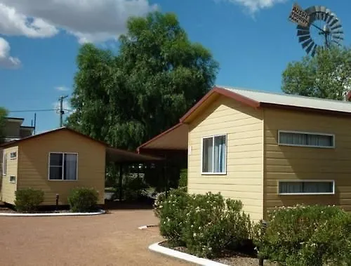 **  Roma Aussie Tourist Park Motel Australia
